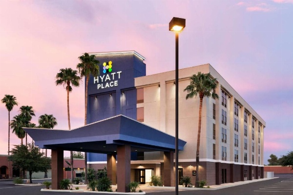 Hyatt Place Tucson Central image 9